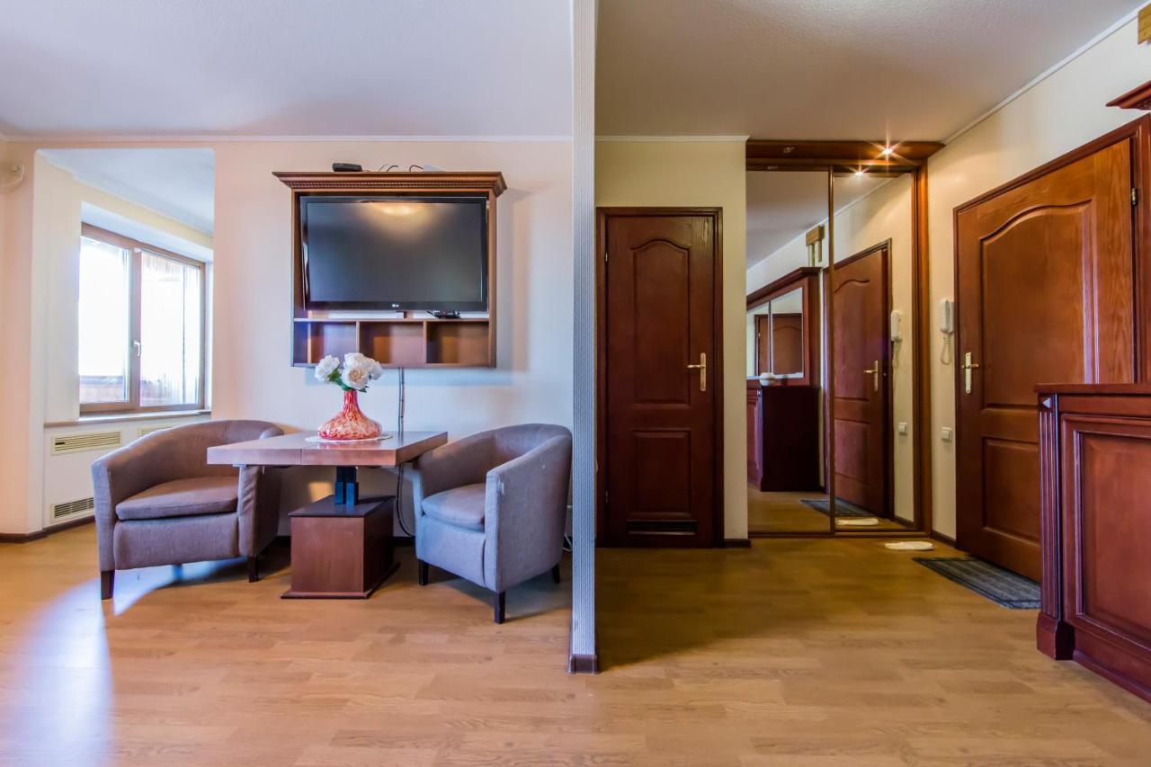 Two-Room Apartments On Maidan Nezavisimosti Kijev Kültér fotó