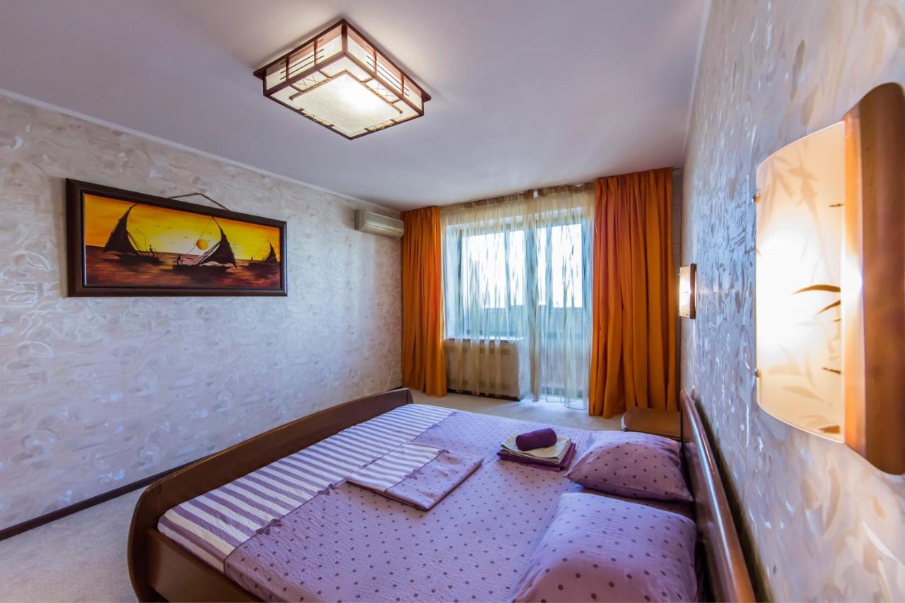 Two-Room Apartments On Maidan Nezavisimosti Kijev Kültér fotó